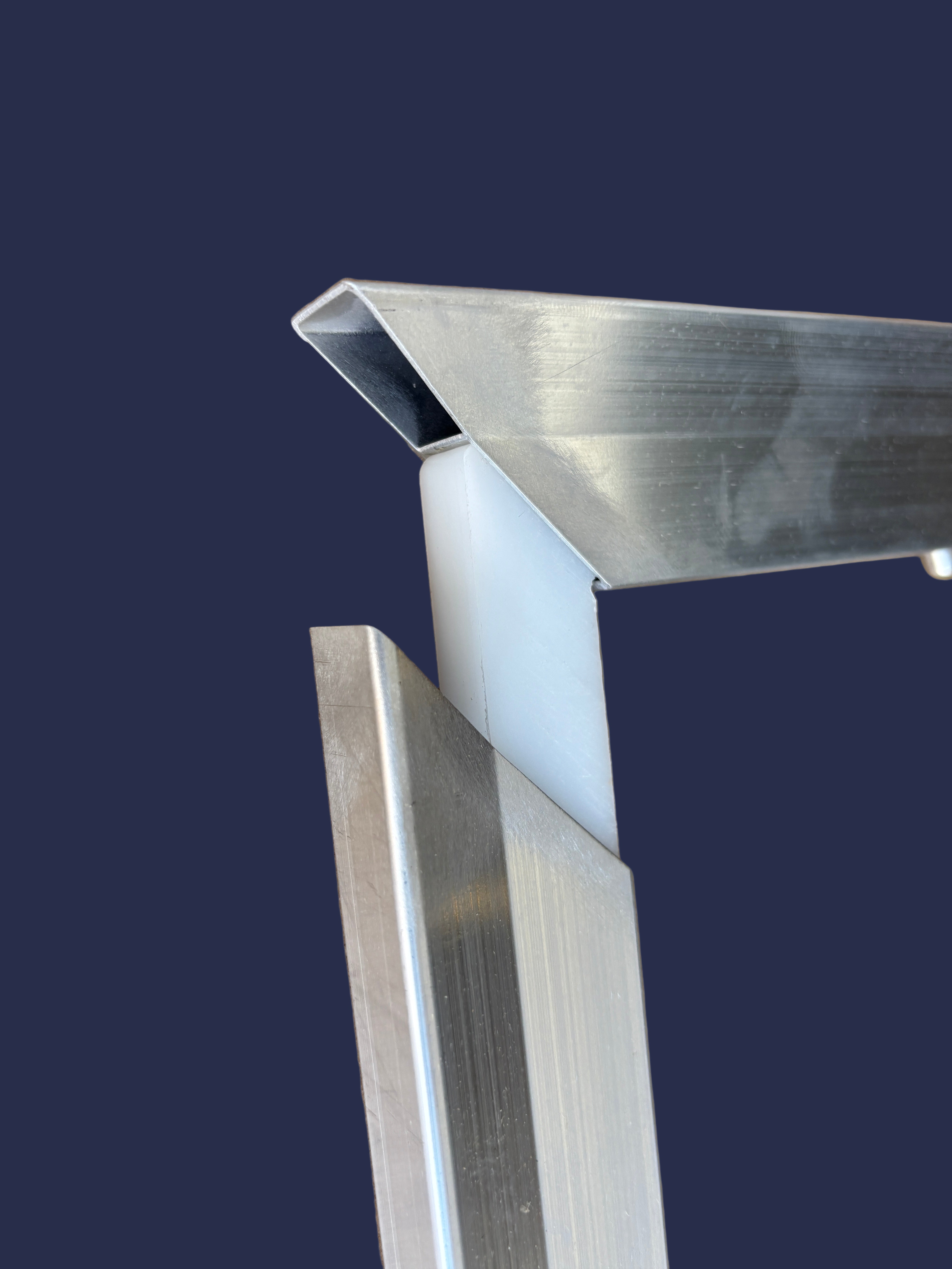 19mm-Thick SpringTite Aluminum Frames