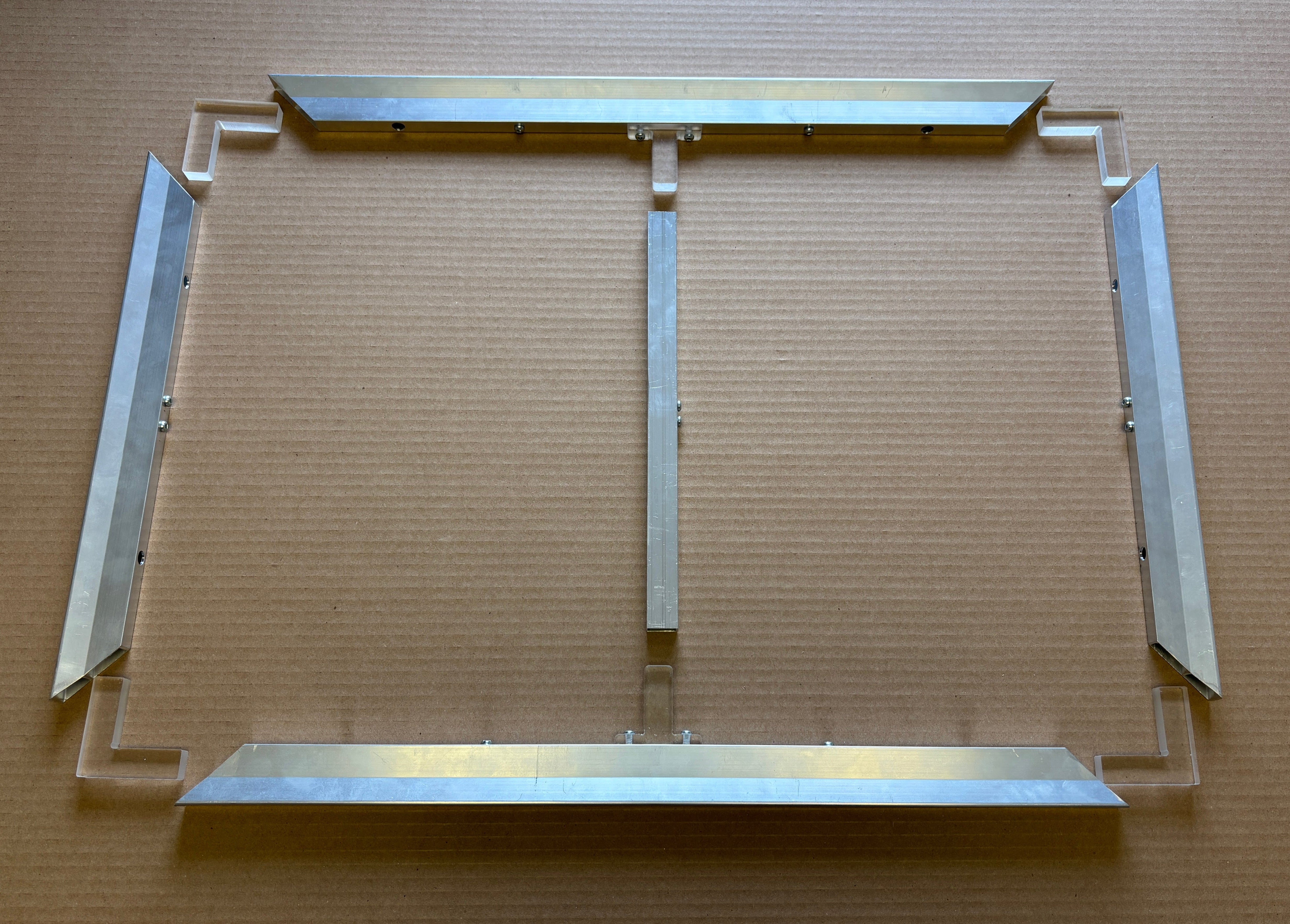 19mm-Thick SpringTite Aluminum Frames