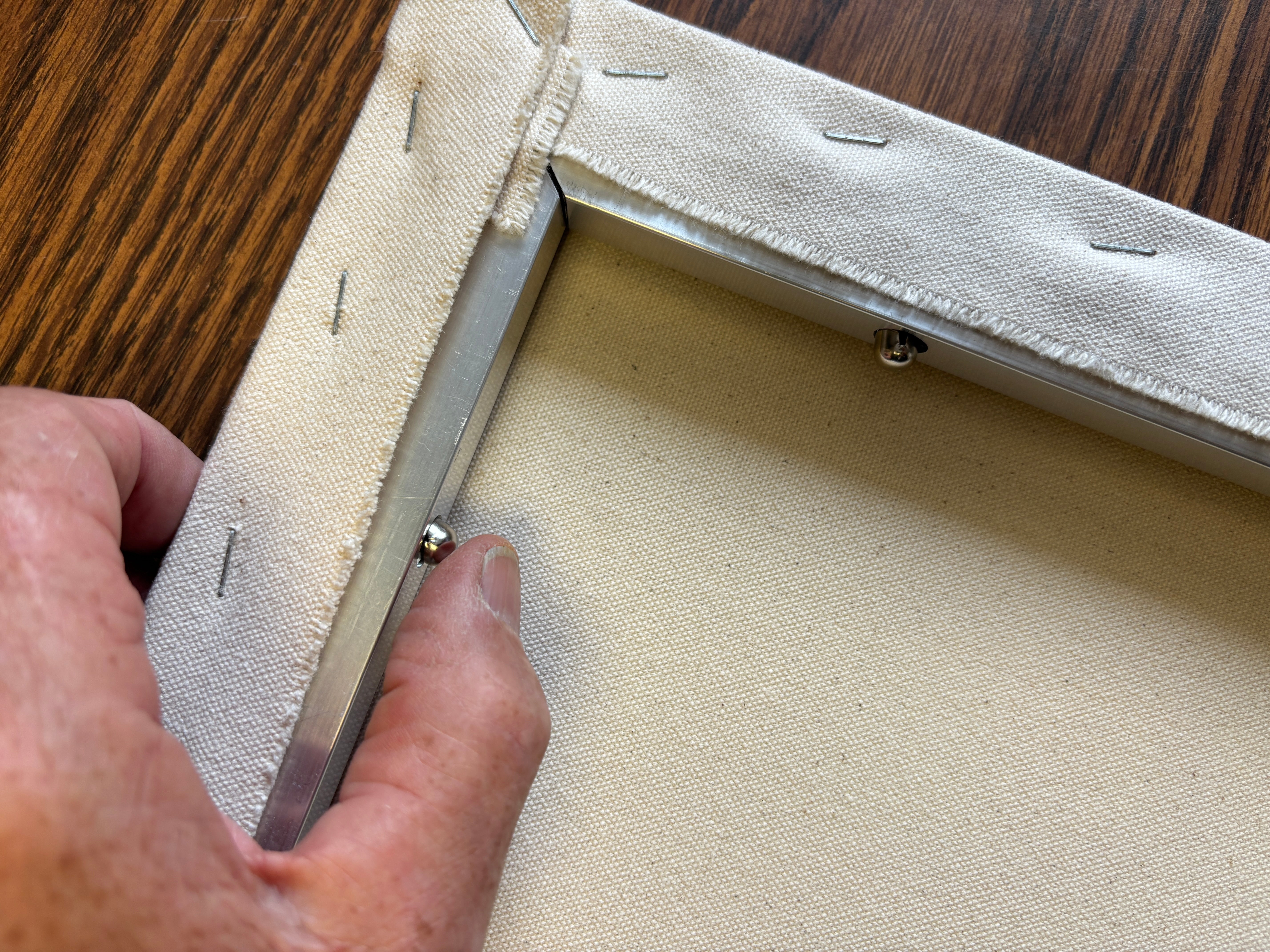 19mm-Thick SpringTite Aluminum Frames