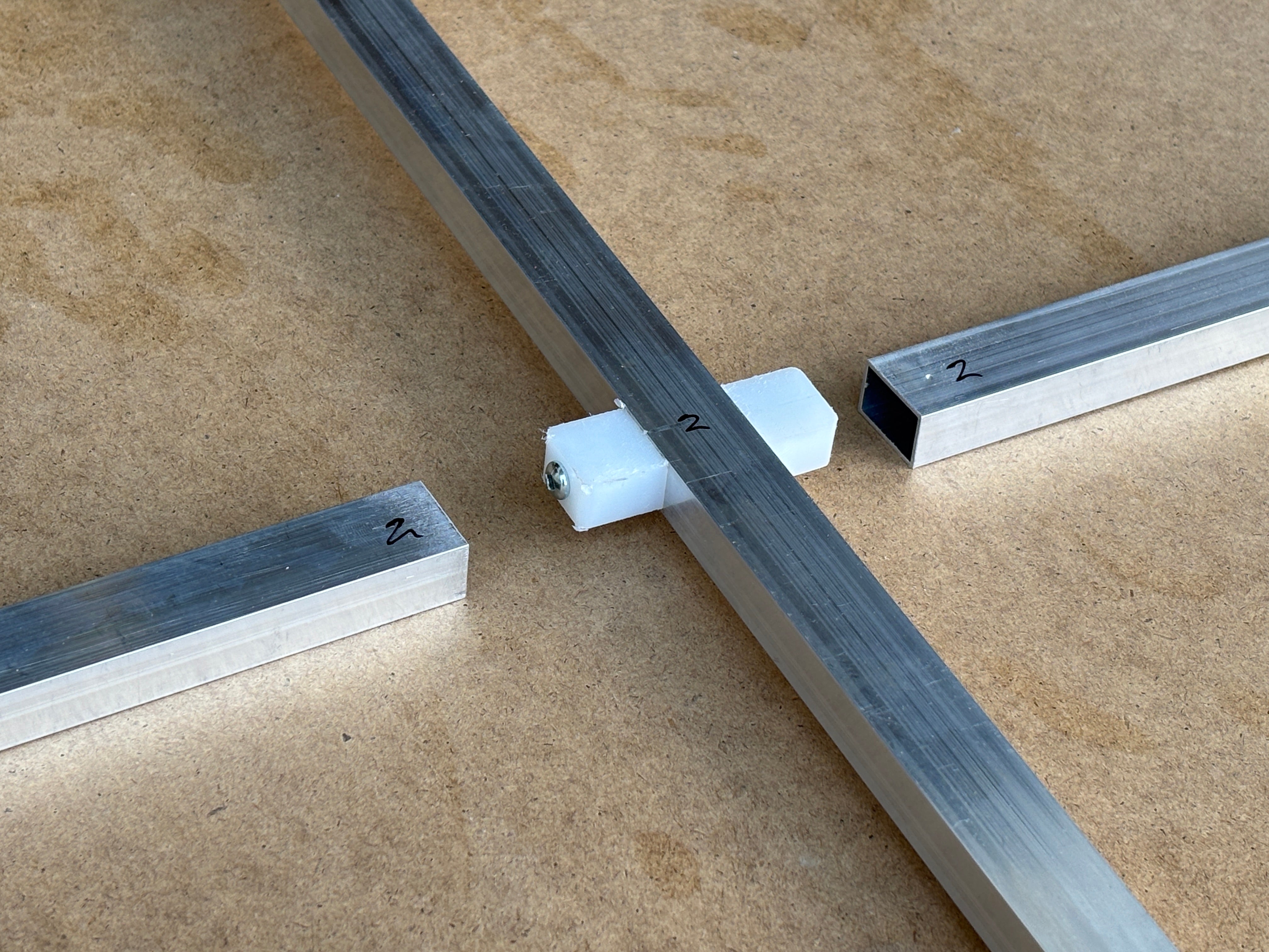 25mm-Thick SpringTite Aluminum Frames