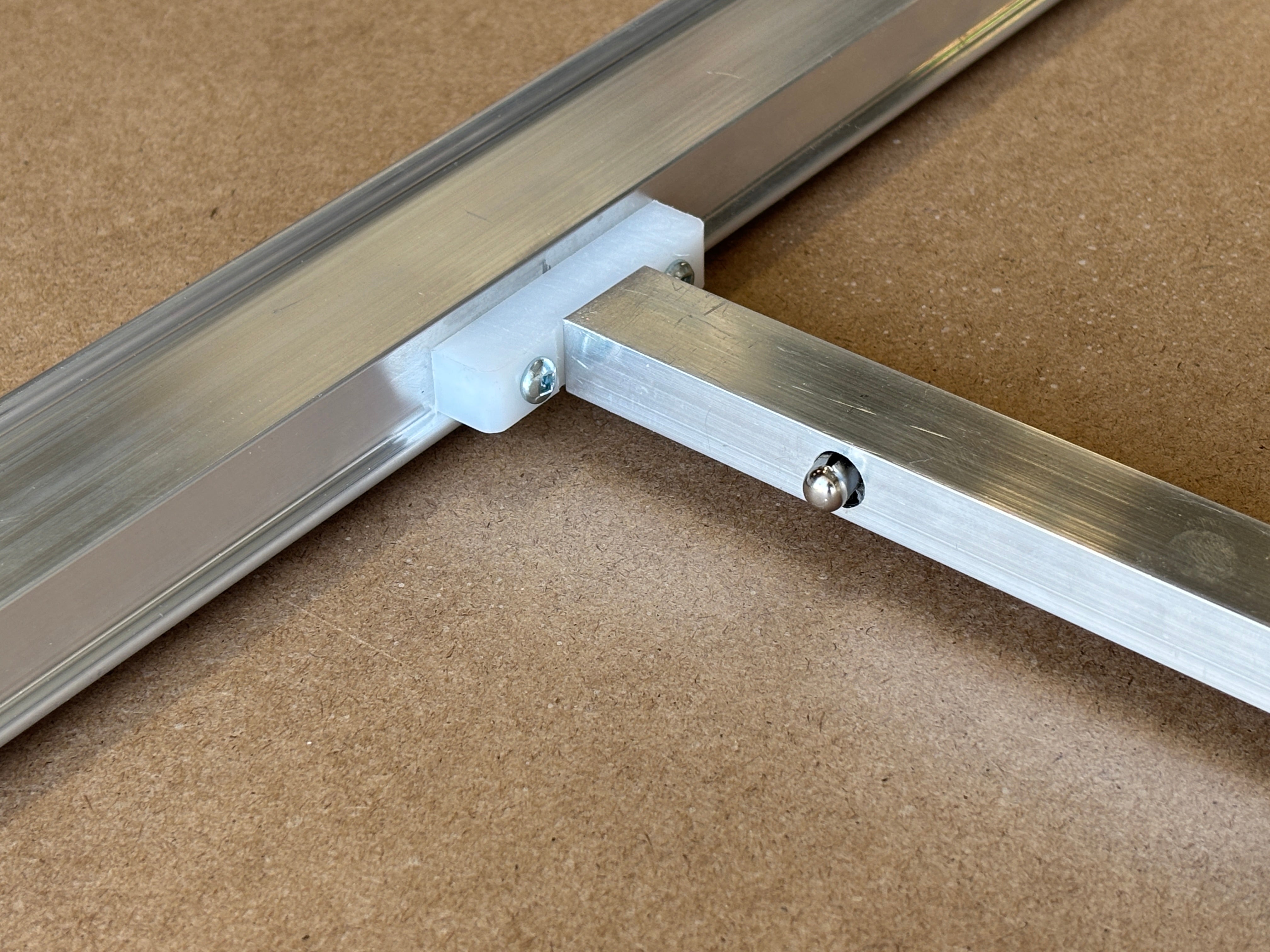 25mm-Thick SpringTite Aluminum Frames