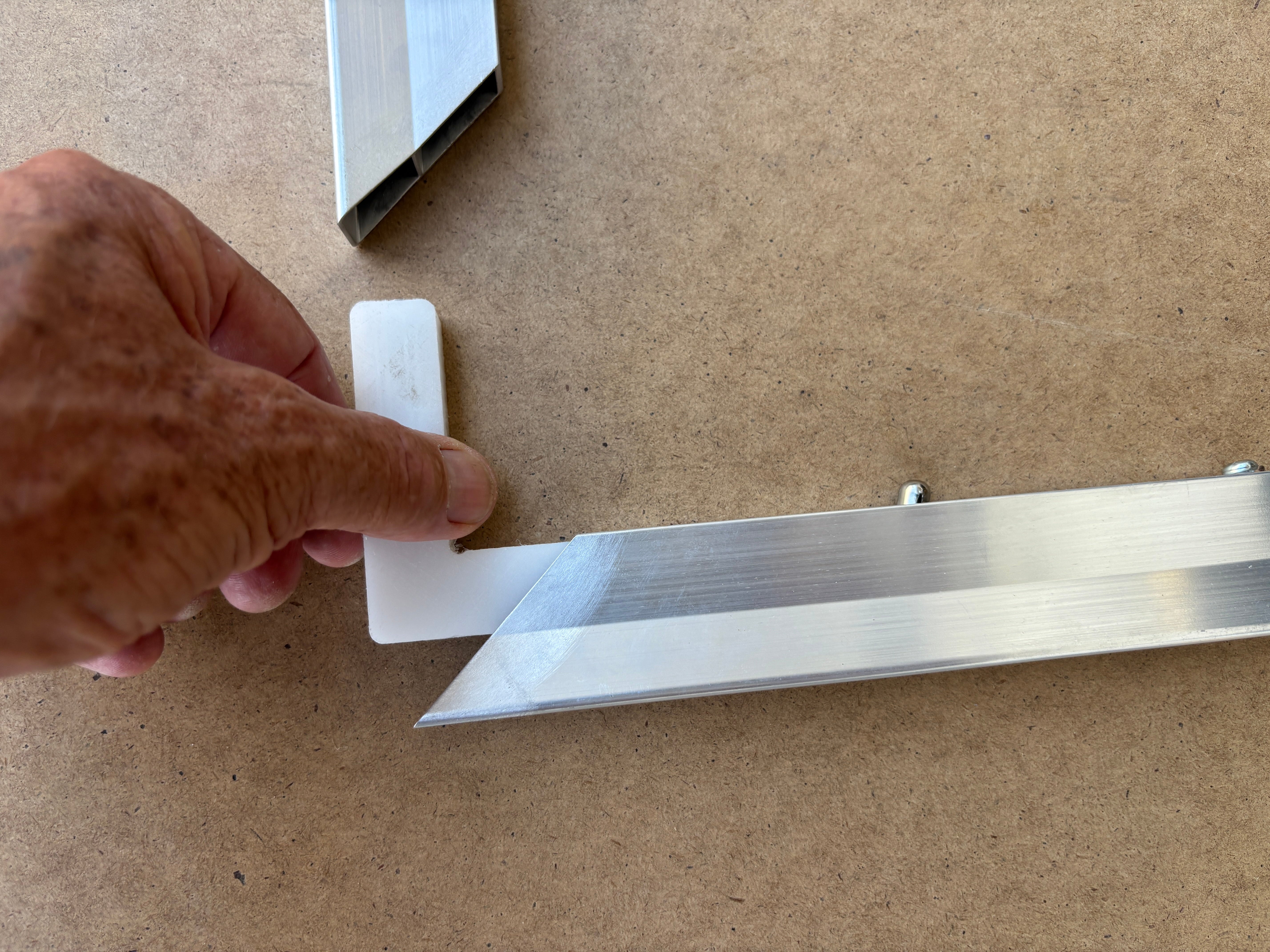 19mm-Thick SpringTite Aluminum Frames